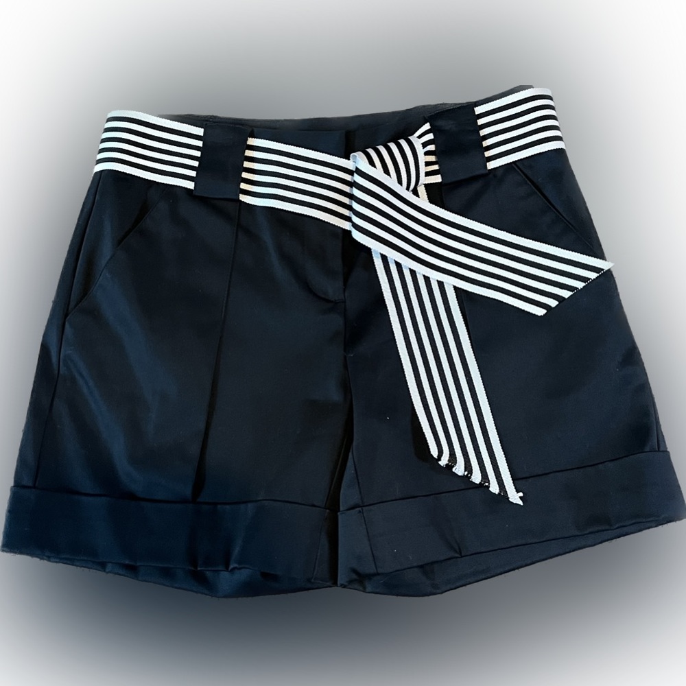NWOT beautiful black dress shorts